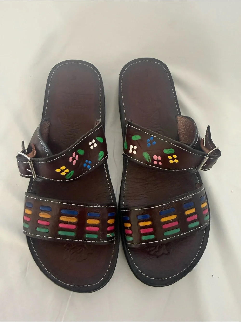 N/A comfortable brown